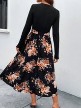 Load image into Gallery viewer, Floral V-Neck Long Sleeve Dress