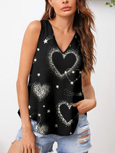 Load image into Gallery viewer, Heart Printed V-Neck Tank