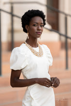 Load image into Gallery viewer, PAPARAZZI | 2021 ZI COLLECTION | Sentimental | WHITE + GOLD CLUSTER
