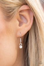 Load image into Gallery viewer, PAPARAZZI | EMP 2022 | EXCLUSIVE | Extragalactic Extravagance - IRIDESCENT