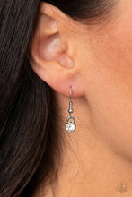 Load image into Gallery viewer, PAPARAZZI | Take a Final BOUGH | Pink Necklace