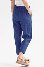 Load image into Gallery viewer, Pocketed Elastic Waist Pants
