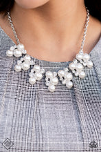 Load image into Gallery viewer, Fiercely 5th Avenue - Complete Trend Blend | October Fashion Fix | Pearl
