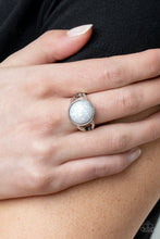 Load image into Gallery viewer, Glitter Grove - White | Opalescent bead fleck ring
