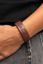 Load image into Gallery viewer, PAPARAZZI Haute Heartbeat - Brown | Leather Bracelet
