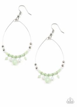 PAPARAZZI | Exquisitely ethereal | Mint Green with Iridescent Earring
